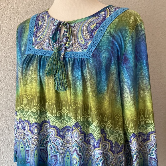 New One World live and let live top - Picture 2 of 6